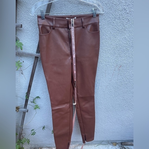House Of CB CORA TAN VEGAN LEATHER TROUSERS New With Tags! - Picture 3 of 7